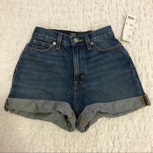 BNWT bdg mom jean short